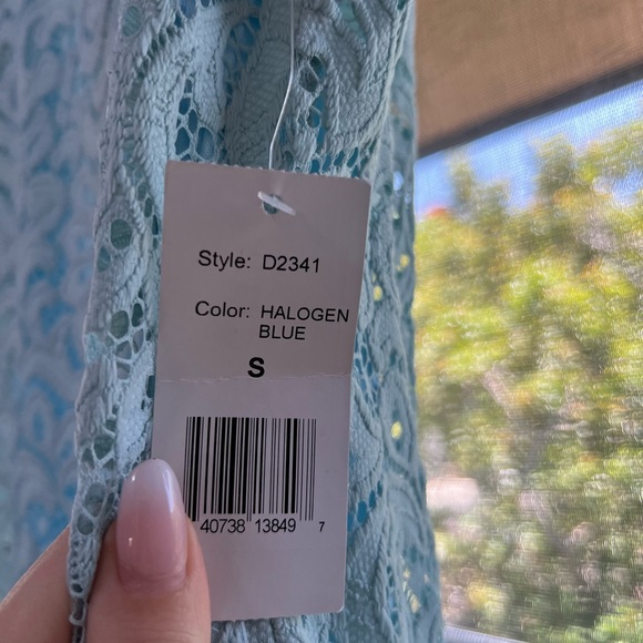 Beautiful Patterned Blue Dress - Picture 5 of 8